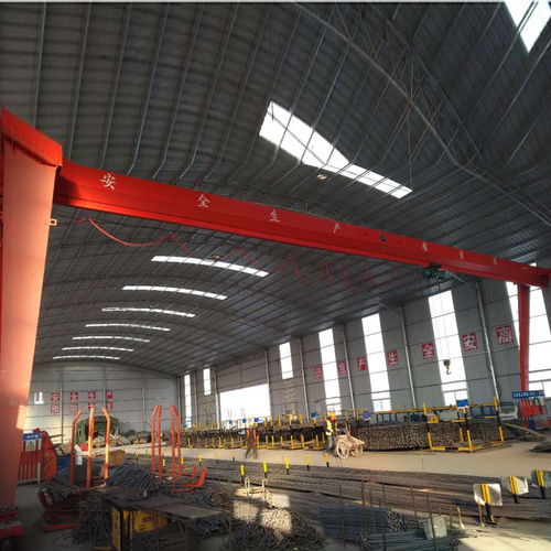 溫州鐵路專線JQ40180架橋機(jī)性能特點(diǎn)與塔機(jī)租賃服務(wù)解析